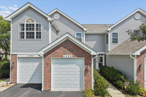 Photo of 1323 Providence Circle, Elgin, IL 60120 (MLS # 12746072)