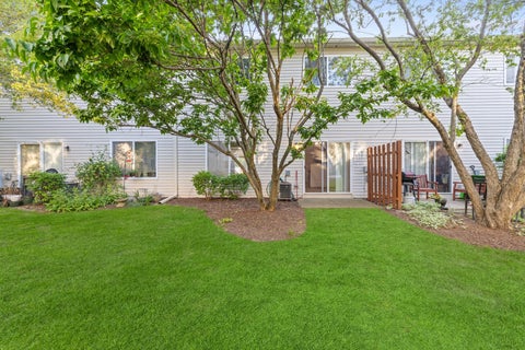 Tiny photo for 2247 Stoughton Drive, Aurora, IL 60502 (MLS # 12686323)