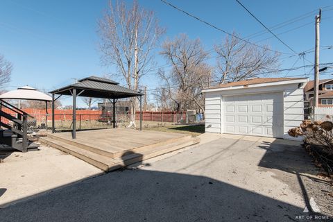 Tiny photo for 1409 S 2nd Avenue, Maywood, IL 60153 (MLS # 12573770)