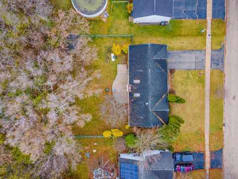 Tiny photo for 4540 Vista Drive, Island Lake, IL 60042 (MLS # 12521804)