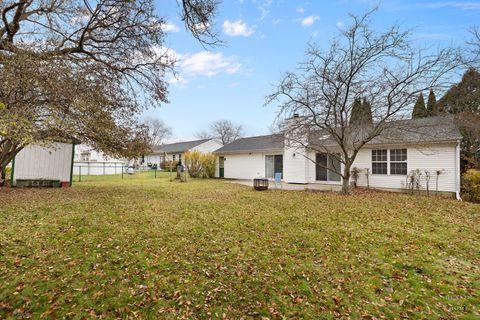 Tiny photo for 4540 Vista Drive, Island Lake, IL 60042 (MLS # 12521804)