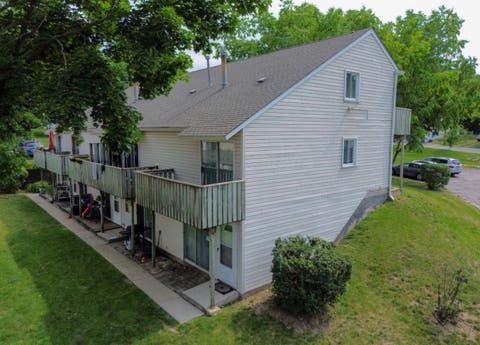 Photo of 89 Maude Avenue, Fox Lake, IL 60020 (MLS # 12725672)