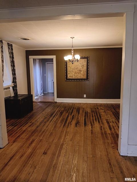 Tiny photo for 1935 ELM Street, Murphysboro, IL 62966 (MLS # EB459003)