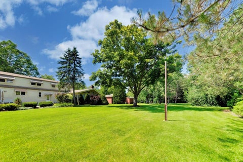 Tiny photo for 103 Cottonwood Road, Northbrook, IL 60062 (MLS # 12692424)