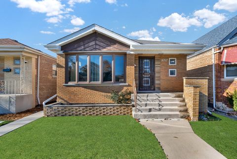 5630 S Melvina Avenue Chicago IL 60638