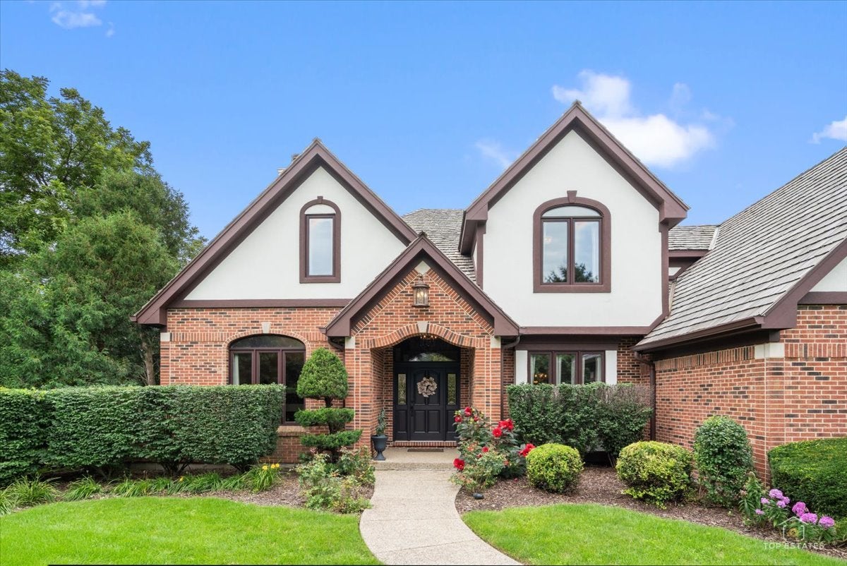 1590 Eagle Ridge Drive