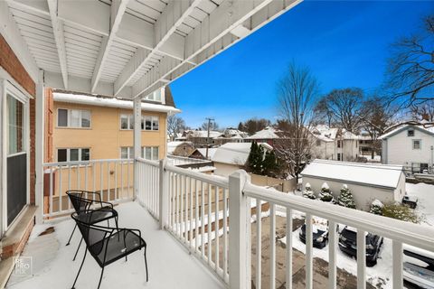 Tiny photo for 81 S 6th Avenue #202, La Grange, IL 60525 (MLS # 12527140)