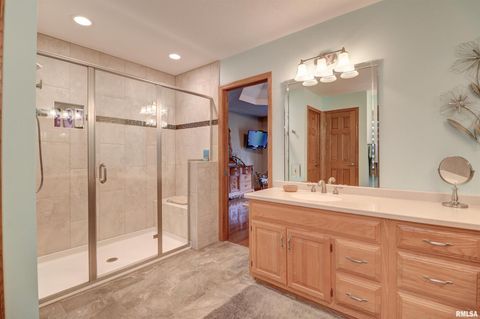 Tiny photo for 582 BREEZY POINT Drive, Clinton, IA 52732 (MLS # QC4267579)