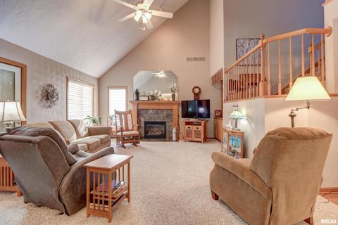 Tiny photo for 582 Breezy Point Drive, Clinton, IA 52732 (MLS # QC4267579)