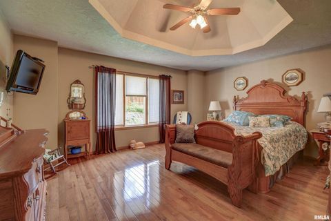 Tiny photo for 582 BREEZY POINT Drive, Clinton, IA 52732 (MLS # QC4267579)