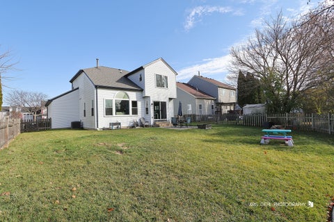 Tiny photo for 2348 N Old Pond Lane, Round Lake Beach, IL 60073 (MLS # 12519184)