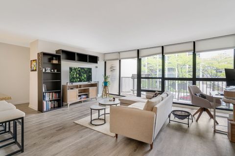 Tiny photo for 1540 N LaSalle Drive #201, Chicago, IL 60610 (MLS # 12652652)