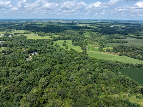 Tiny photo for 2247 Bentwood Drive, Muscatine, IA 52761 (MLS # 12728744)