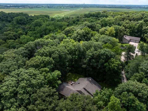 Tiny photo for 2247 Bentwood Drive, Muscatine, IA 52761 (MLS # 12728744)