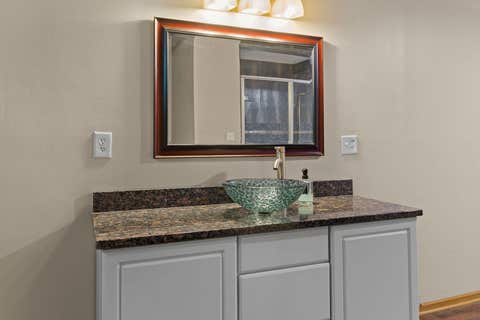 Tiny photo for 2247 Bentwood Drive, Muscatine, IA 52761 (MLS # 12728744)