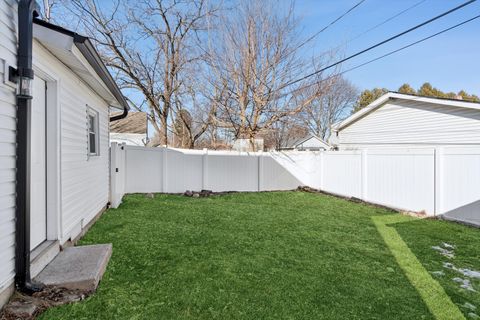 Tiny photo for 1208 S Union Street, Aurora, IL 60505 (MLS # 12566339)