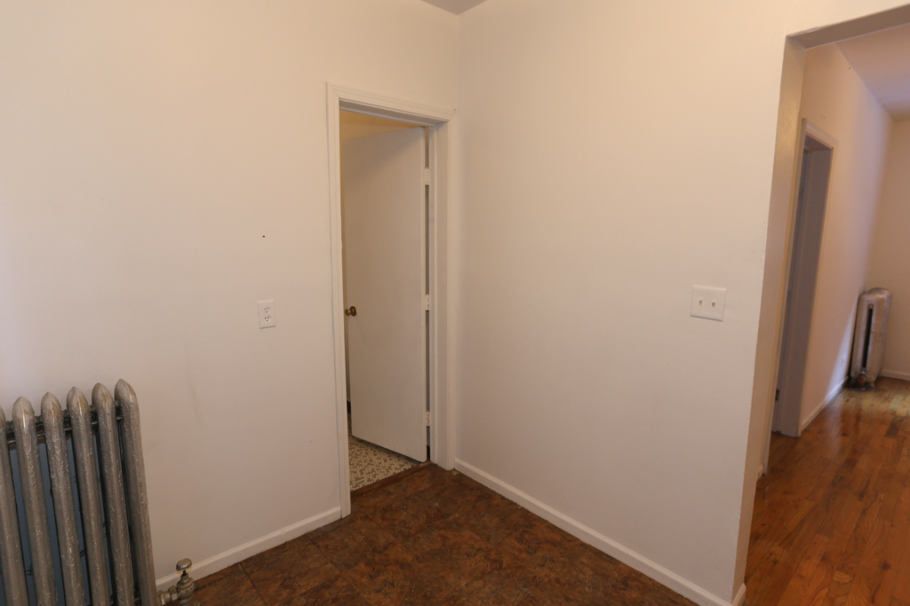 933 W Sunnyside Avenue 1N