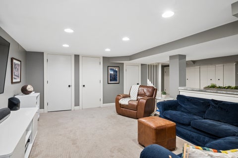 Tiny photo for 534 N Stone Avenue, La Grange Park, IL 60526 (MLS # 12758694)