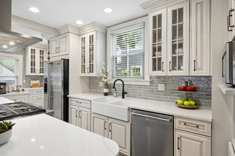 Tiny photo for 534 N Stone Avenue, La Grange Park, IL 60526 (MLS # 12758694)