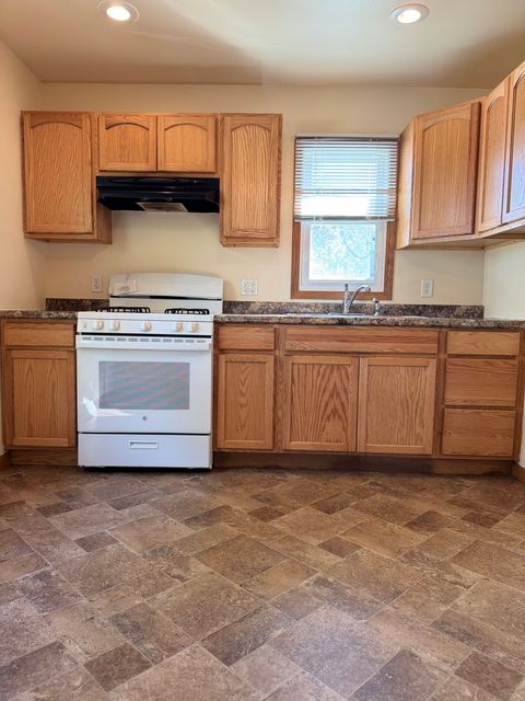 Tiny photo for 908 Oak Avenue, Sterling, IL 61081 (MLS # 12490960)