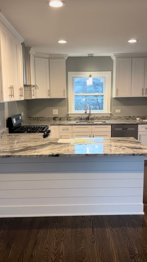 Tiny photo for 1511 S 9th Avenue, Maywood, IL 60153 (MLS # 12387683)