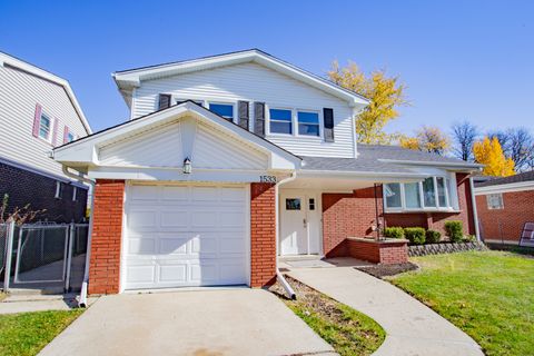 A home in Des Plaines