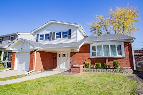 A home in Des Plaines