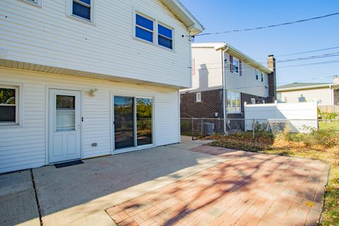 A home in Des Plaines