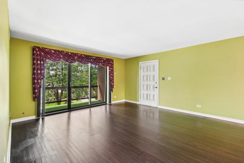 Tiny photo for 9619 Kedvale Avenue #301, Oak Lawn, IL 60453 (MLS # 12749068)