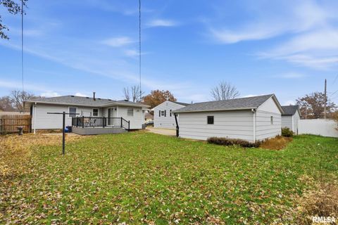Tiny photo for 2159 W 35TH Street, Davenport, IA 52806 (MLS # QC4269940)