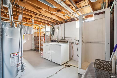 Tiny photo for 8101 8TH Street W, Rock Island, IL 61201 (MLS # QC4268542)