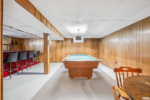 Tiny photo for 8101 8TH Street W, Rock Island, IL 61201 (MLS # QC4268542)