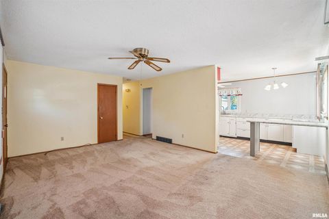 Tiny photo for 8101 8TH Street W, Rock Island, IL 61201 (MLS # QC4268542)