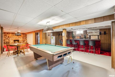 Tiny photo for 8101 8TH Street W, Rock Island, IL 61201 (MLS # QC4268542)