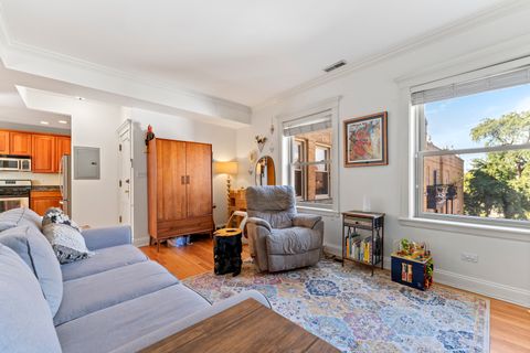 Tiny photo for 4313 N Paulina Street #3, Chicago, IL 60613 (MLS # 12490403)