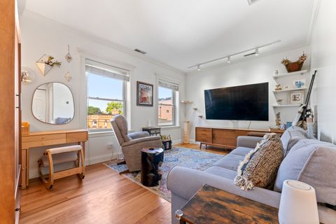 Tiny photo for 4313 N Paulina Street #3, Chicago, IL 60613 (MLS # 12490403)