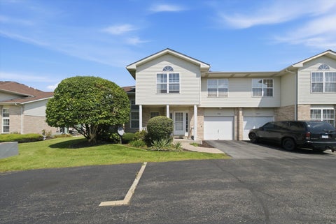 Photo of 7420 Maple Drive, Justice, IL 60458 (MLS # 12747700)