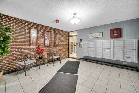 Tiny photo for 1030 S Fernandez Avenue S #4-M, Arlington Heights, IL 60005 (MLS # 12767673)
