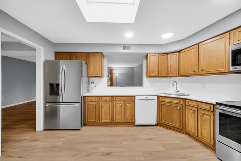Tiny photo for 1030 S Fernandez Avenue S #4-M, Arlington Heights, IL 60005 (MLS # 12767673)