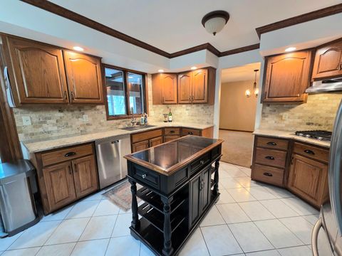 Tiny photo for 20715 Thomas Drive, Lockport, IL 60441 (MLS # 12627384)