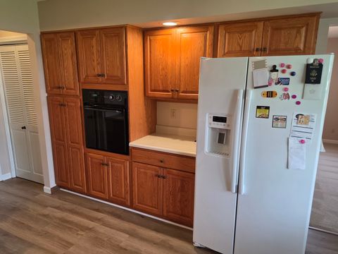 Tiny photo for 1706 16th Avenue, Sterling, IL 61081 (MLS # 12631582)