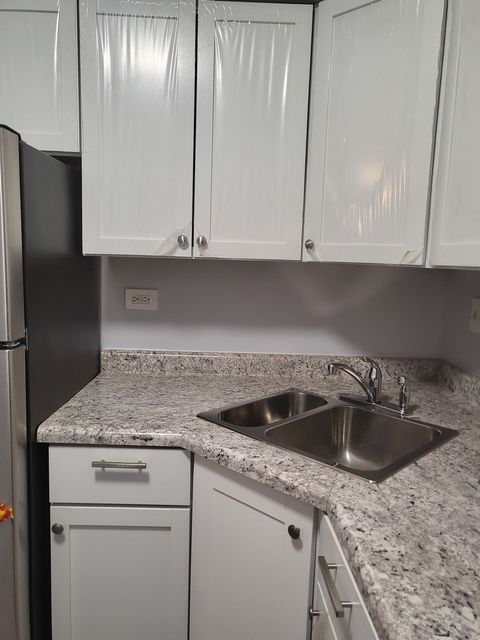 Tiny photo for 1227 S Harlem Avenue #215, Berwyn, IL 60402 (MLS # 12619750)