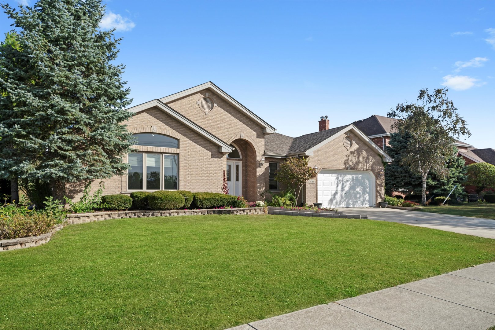 10760 Ridgewood Drive