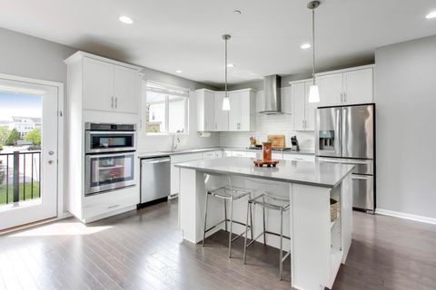 Tiny photo for 3545 Mulligan Drive, Woodridge, IL 60517 (MLS # 12570625)