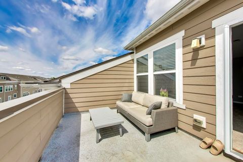 Tiny photo for 3545 Mulligan Drive, Woodridge, IL 60517 (MLS # 12570625)