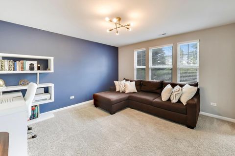 Tiny photo for 3545 Mulligan Drive, Woodridge, IL 60517 (MLS # 12570625)