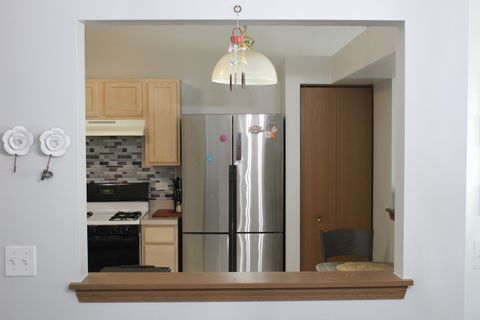 Tiny photo for 109 E Victoria Circle, North Aurora, IL 60542 (MLS # 12443303)