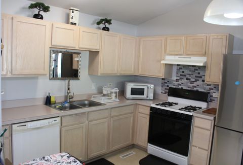 Tiny photo for 109 E Victoria Circle, North Aurora, IL 60542 (MLS # 12443303)