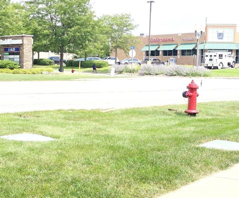 Tiny photo for 109 E Victoria Circle, North Aurora, IL 60542 (MLS # 12443303)