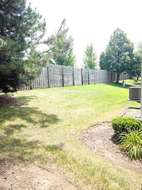 Tiny photo for 109 E Victoria Circle, North Aurora, IL 60542 (MLS # 12443303)
